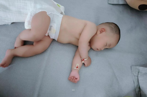 黑河宝宝为什么不说话